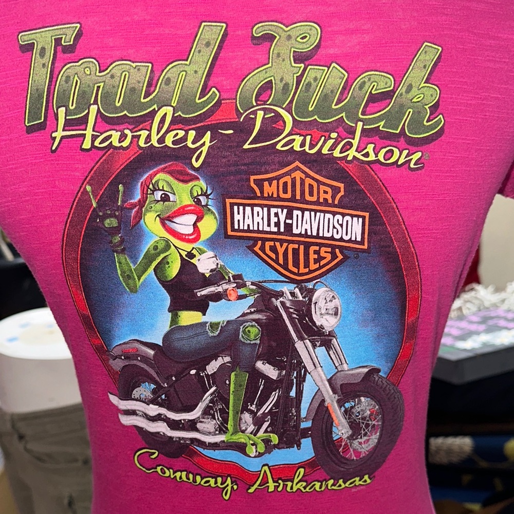 Harley-Davidson Toad Suck HD Conway Arkansas. Size small
